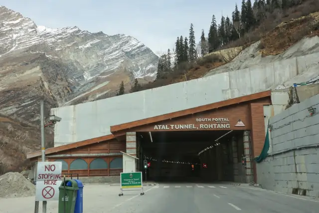 Atal Tunnel Tour Image