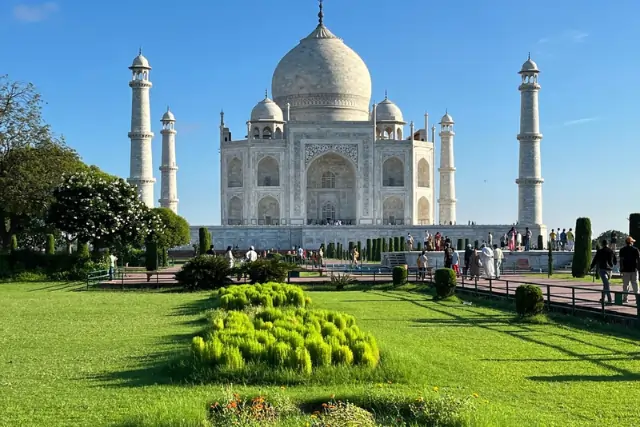 10 Days North India Spiritual & Taj Mahal Tour Tour Thumbnail
